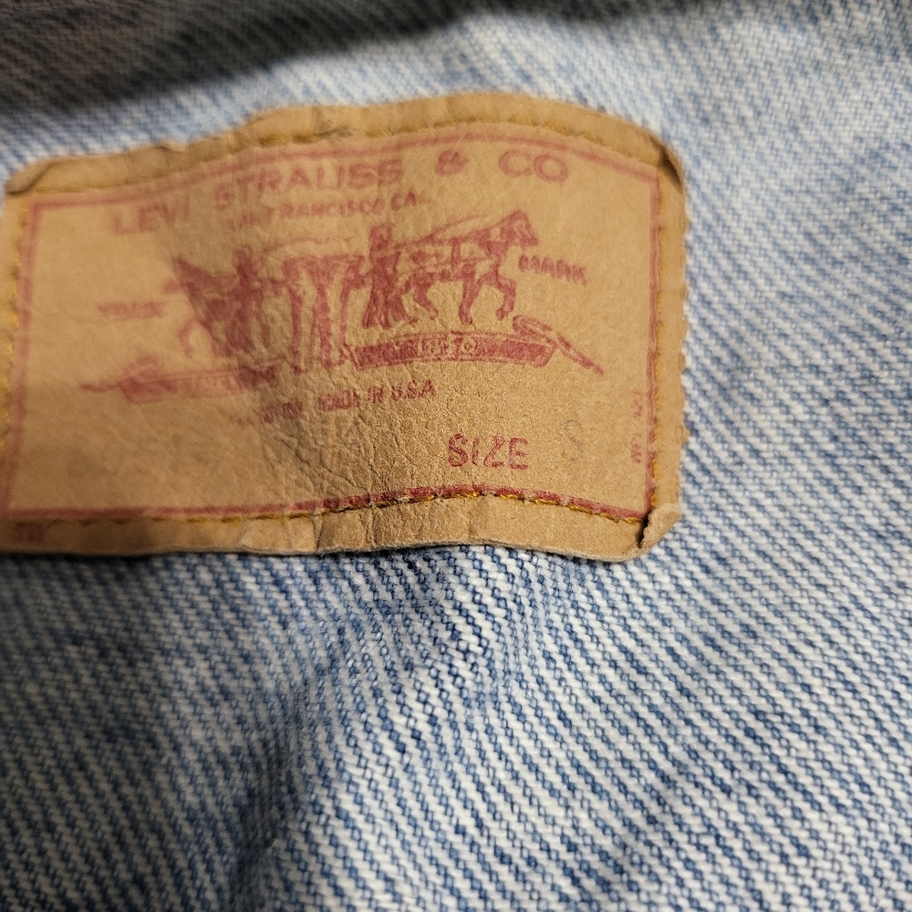 Levi Strauss Vest - Picture 2 of 3